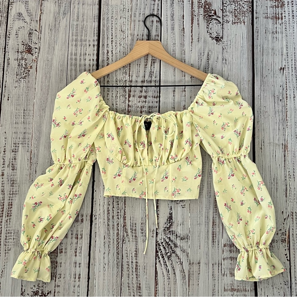 milk & honey Floral Peasant-Style Cropped Blouse